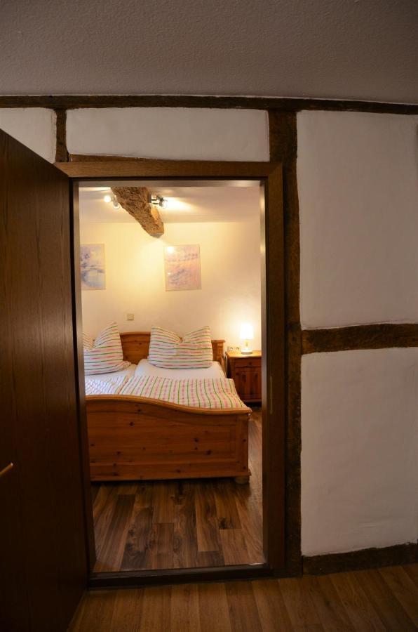 Altes Winzerhaus - Ferienhaus Burgen  Exteriér fotografie